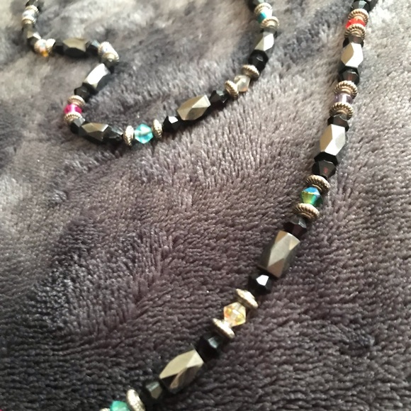 Magnetic necklace/ bracelet with beautiful beads - Picture 1 of 12